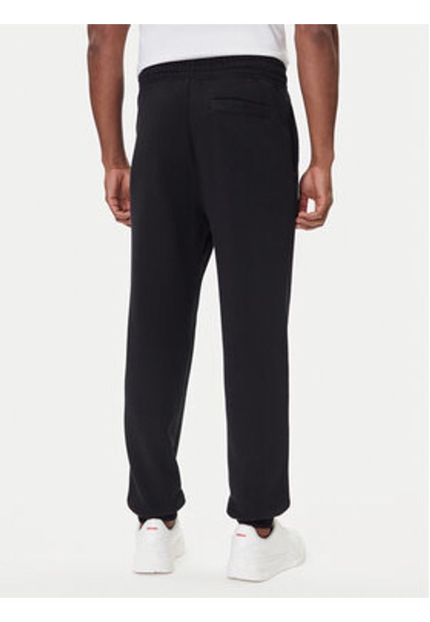 Hugo - HUGO Spodnie dresowe Nogtro 50549149 Czarny Regular Fit. Kolor: czarny. Materiał: bawełna