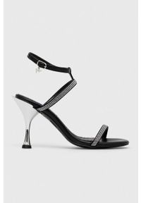 Karl Lagerfeld sandały skórzane PANACHE HI kolor czarny KL30829. Zapięcie: klamry. Kolor: czarny. Materiał: skóra. Obcas: na obcasie. Wysokość obcasa: średni #1