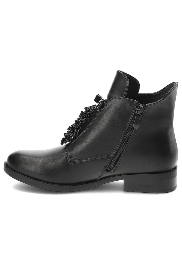 Czarne Botki S.Barski Eleganckie Obuwie Na Płaskim Obcasie. Okazja: na co dzień. Kolor: czarny. Materiał: skóra ekologiczna. Obcas: na obcasie. Styl: elegancki. Wysokość obcasa: niski