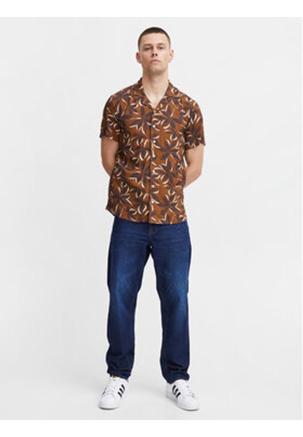 Blend Koszula 20716382 Brązowy Regular Fit. Kolor: brązowy. Materiał: wiskoza