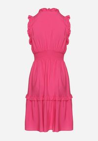 Born2be - Fuksjowa Sukienka z Wiskozą o Rozkloszowanym Kroju Bez Rękawów Folerose. Typ kołnierza: dekolt w serek. Kolor: różowy. Materiał: wiskoza. Długość rękawa: bez rękawów. Sezon: wiosna, lato. Typ sukienki: rozkloszowane. Styl: elegancki #5