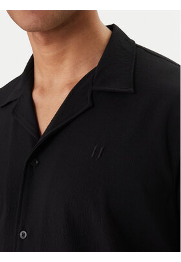 Karl Lagerfeld - KARL LAGERFELD Koszula 605942 562034 Czarny Regular Fit. Typ kołnierza: dekolt w karo. Kolor: czarny. Materiał: syntetyk, wiskoza
