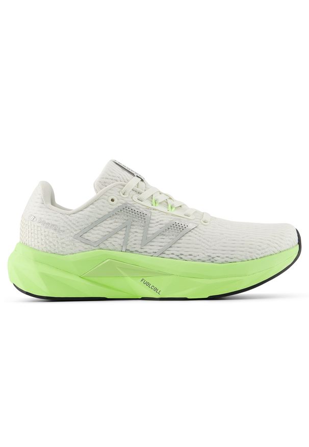 Buty damskie New Balance FuelCell Propel v5 WFCPR4T3 – beżowe. Okazja: na co dzień. Kolor: beżowy. Materiał: guma, poliester, syntetyk, materiał. Szerokość cholewki: normalna. Sport: fitness, bieganie