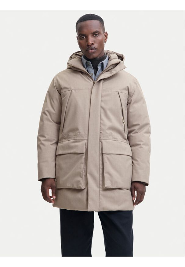 Jack & Jones Kurtka zimowa Cmoon 12284883 Beżowy Regular Fit. Kolor: beżowy. Materiał: syntetyk. Sezon: zima