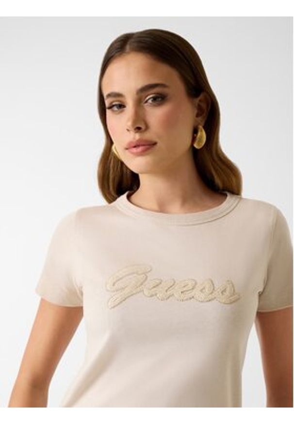 Guess T-Shirt 181234 Beżowy Classic Fit. Kolor: beżowy