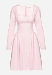 Born2be - Różowa Rozkloszowana Sukienka z Usztywnianymi Miseczkami Tillimara. Kolor: różowy. Typ sukienki: dopasowane #7