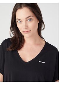 Wrangler T-Shirt Drapey W7XKEV100 112328930 Czarny Regular Fit. Kolor: czarny. Materiał: bawełna #2