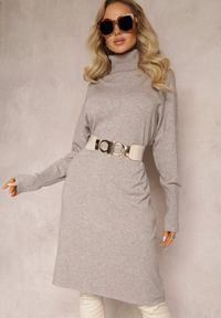 Renee - Jasnoszaro-Beżowa Sukienka Sweterkowa o Pudełkowym Fasonie Horrene. Kolor: szary. Materiał: nylon, dzianina, wiskoza. Długość rękawa: długi rękaw. Wzór: gładki #1