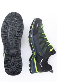 Salewa - Buty trekkingowe męskie zielone SALEWA MS MTN TRAINER LITE GTX. Okazja: na spacer. Zapięcie: sznurówki. Kolor: zielony. Materiał: guma, zamsz, nylon, skóra. Szerokość cholewki: normalna. Sport: turystyka piesza #2