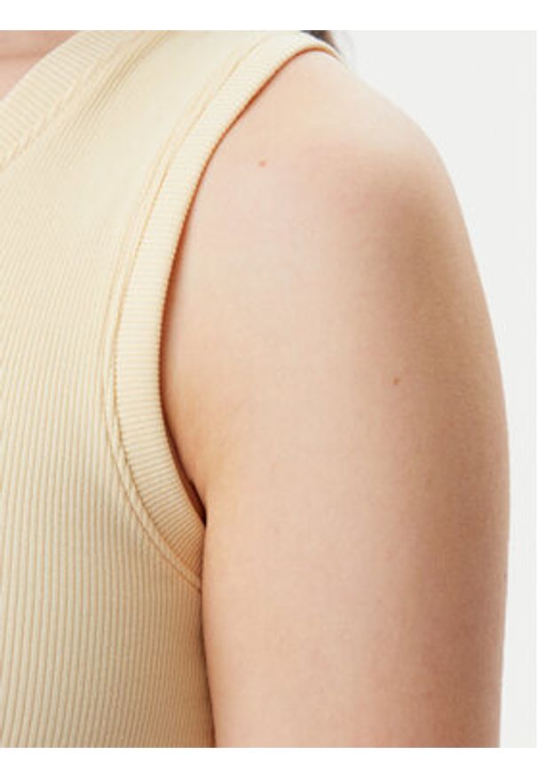 Tommy Jeans Top Essential DW0DW20673 Żółty Slim Fit. Kolor: żółty. Materiał: bawełna