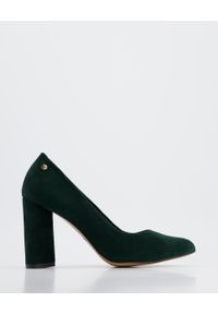 Venezia - ZAMSZOWE CZÓŁENKA 1108 CA 2094VERD. Materiał: zamsz. Obcas: na obcasie. Wysokość obcasa: średni #1