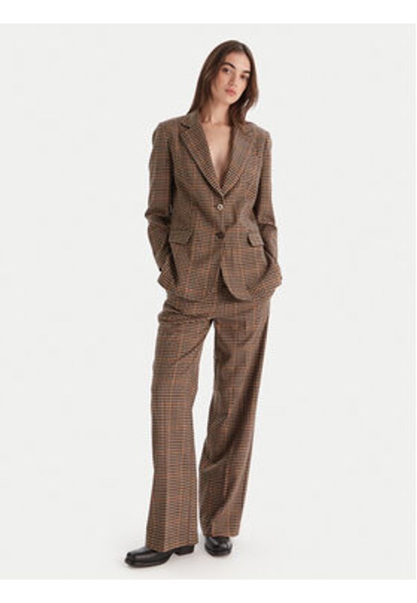 Liu Jo Marynarka MF5158 T4335 Brązowy Regular Fit. Kolor: brązowy. Materiał: syntetyk