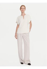 Calvin Klein Bluzka LV044C196G Écru Regular Fit. Kolor: kremowy. Materiał: syntetyk #4