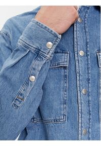 Calvin Klein Jeans Koszula jeansowa Relaxed Linear Denim Shirt J30J324582 Granatowy Regular Fit. Kolor: niebieski. Materiał: bawełna