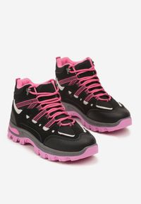 Born2be - Czarno-Fuksjowe Sznurowane Buty Trekkingowe Traperki Vices na Grubej Podeszwie Afertie. Wysokość cholewki: za kostkę. Kolor: czarny. Materiał: jeans. Szerokość cholewki: normalna. Styl: klasyczny, wakacyjny, sportowy #4
