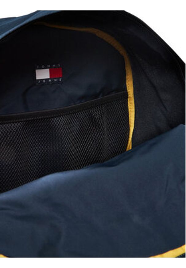 Tommy Jeans Plecak Tjm Multi Graphic Dome Backpack AM0AM13730 Granatowy. Kolor: niebieski. Materiał: materiał