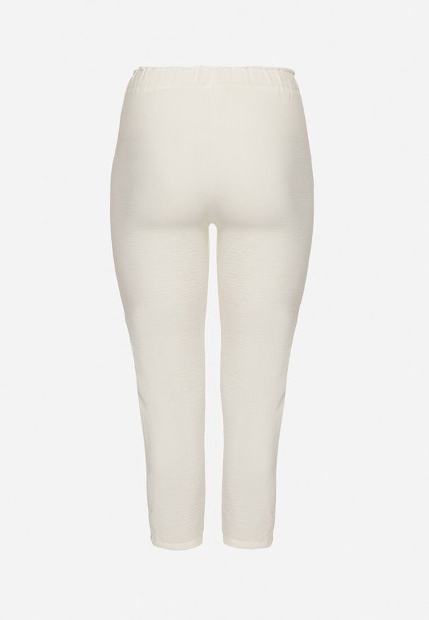 Born2be - Białe Spodnie o Prostym Kroju z Gumką w Talii Filavia. Okazja: na co dzień. Kolor: biały. Styl: elegancki, casual, sportowy