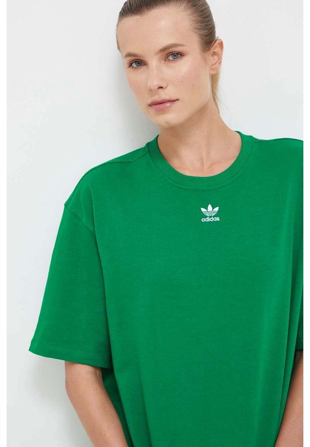adidas Originals t-shirt bawełniany kolor zielony. Kolor: zielony. Materiał: bawełna. Styl: klasyczny