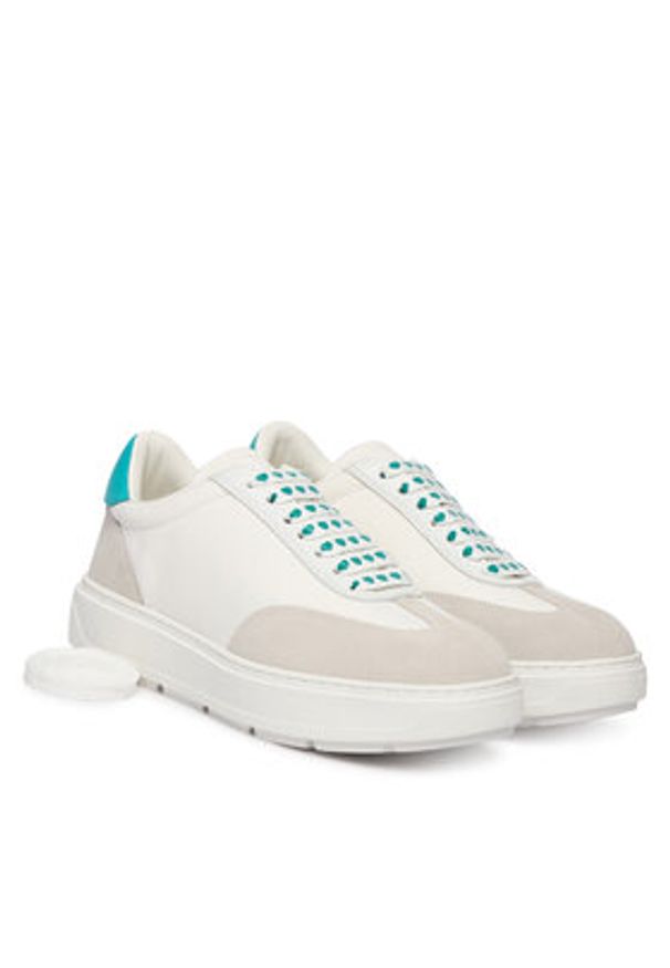 Love Moschino - LOVE MOSCHINO Sneakersy JA15234G1OINB10D Biały. Kolor: biały. Materiał: skóra