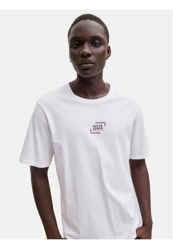 Jack & Jones T-Shirt Corp Graphic 12268415 Biały Regular Fit. Kolor: biały. Materiał: bawełna