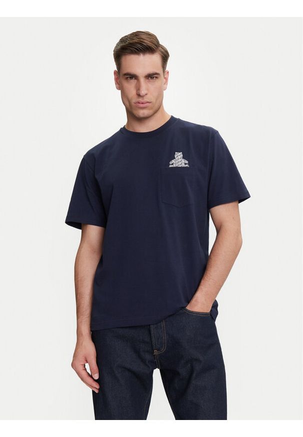 GAP - Gap T-Shirt 769029-03 Granatowy Regular Fit. Kolor: niebieski. Materiał: bawełna