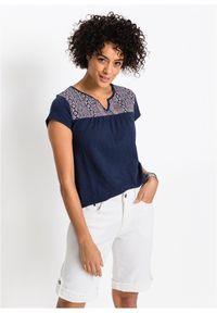 bonprix - Shirt poszerzany dołem, z nadrukiem, krótki rękaw. Kolor: niebieski. Długość rękawa: krótki rękaw. Długość: krótkie. Wzór: nadruk. Styl: etno
