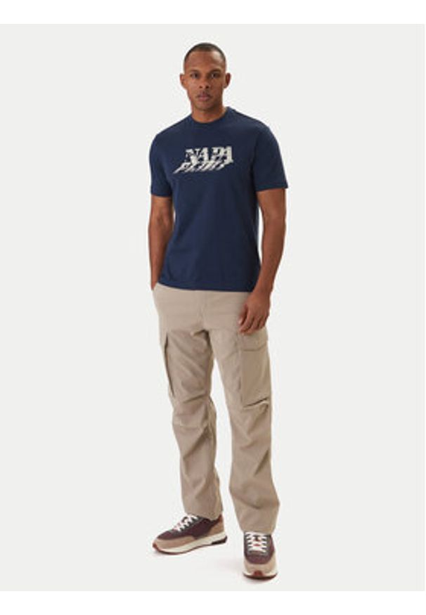 Napapijri T-Shirt Lodestar NP0A4FGY Granatowy Regular Fit. Kolor: niebieski. Materiał: bawełna