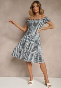 Renee - Niebieska Bawełniana Sukienka z Bufiastymi Rękawami i Guzikami Ronimera. Okazja: na co dzień. Kolor: niebieski. Materiał: bawełna. Styl: casual