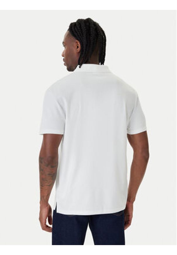 Calvin Klein Polo Birdseye LV04LF208G Biały Regular Fit. Typ kołnierza: polo. Kolor: biały. Materiał: bawełna