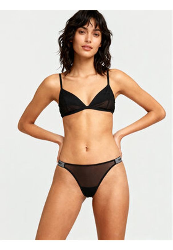 Hugo - HUGO Komplet stringów 50550125 Czarny. Kolor: czarny. Materiał: syntetyk