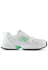 Buty młodzieżowe New Balance GR530SM - białe. Okazja: na co dzień. Kolor: biały. Materiał: materiał, syntetyk, guma. Szerokość cholewki: normalna