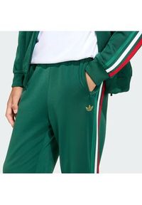 Adidas - adidas Spodnie dresowe Firebird KC9502 Zielony Regular Fit. Kolor: zielony. Materiał: syntetyk #2