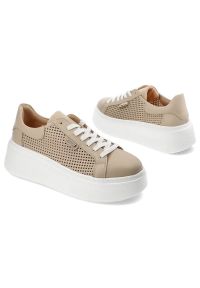 DAMISS - Beżowe Sneakersy Damiss Wygodne Ażurowe Obuwie Damskie. Kolor: beżowy. Materiał: skóra. Wzór: ażurowy