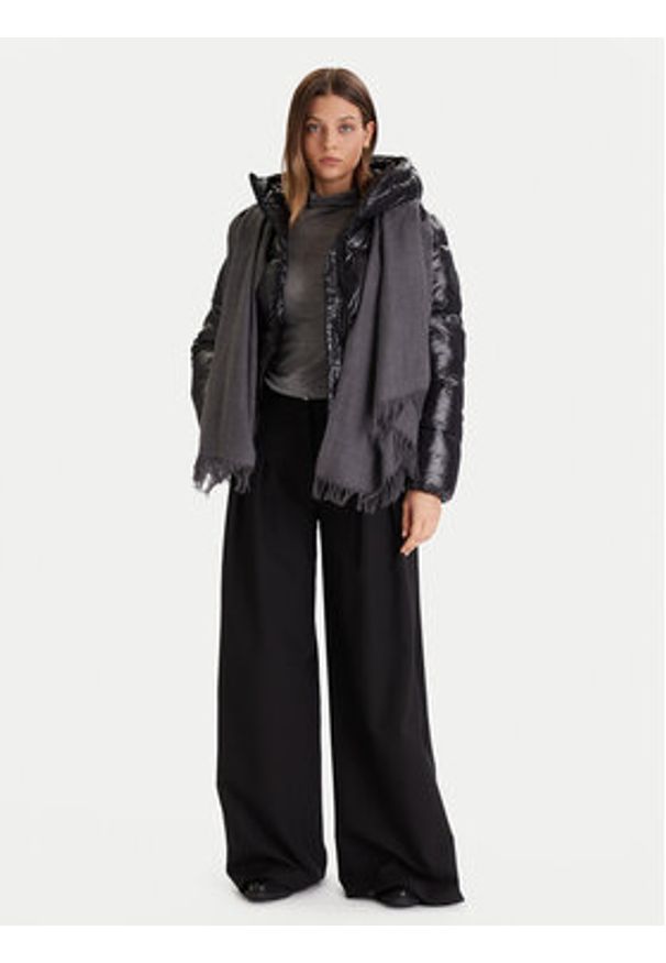 Save The Duck Kurtka zimowa D31989W LOVE21 Czarny Regular Fit. Kolor: czarny. Materiał: syntetyk. Sezon: zima