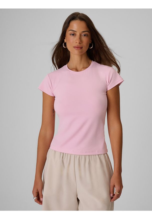 4f - 4F T-shirt slim gładki damski - różowy XS. Okazja: na co dzień. Kolor: różowy. Materiał: tkanina. Wzór: gładki. Styl: casual, klasyczny