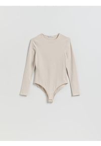 Reserved - Gładkie body - beżowy. Kolor: beżowy. Materiał: dzianina, bawełna. Wzór: gładki