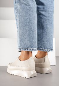 Born2be - Beżowe Półbuty Sneakersy Potocki na Grubej Podeszwie z Elastycznymi Sznurówkami Tulemarie. Okazja: na co dzień. Zapięcie: sznurówki. Kolor: beżowy. Materiał: jeans. Styl: casual, elegancki #4
