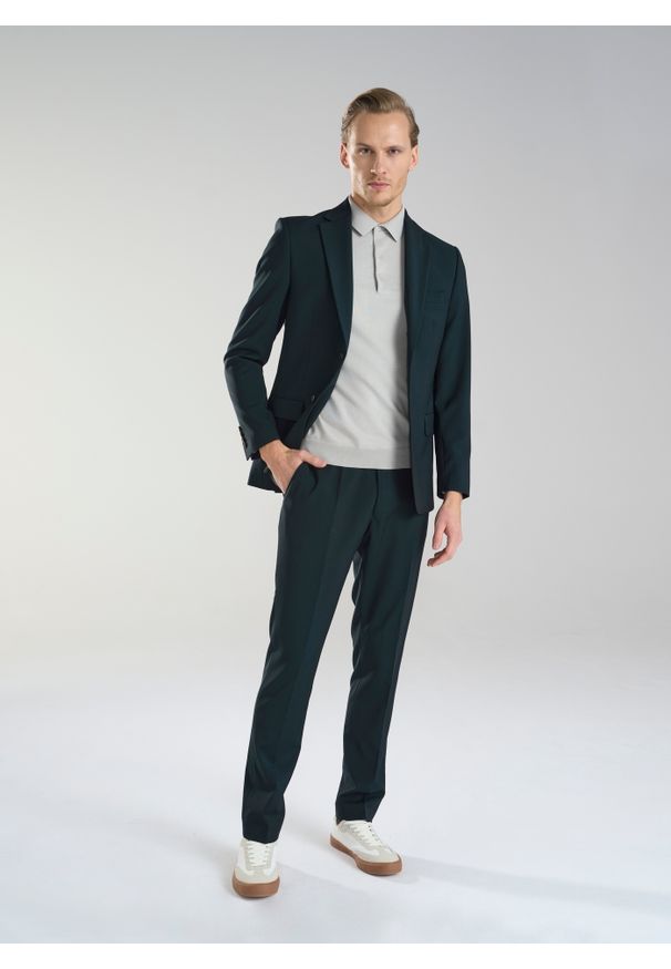 Pako Lorente - PAKO LORENTE – Wełniane zielone spodnie garniturowe. Kolor: zielony. Materiał: wełna. Styl: elegancki