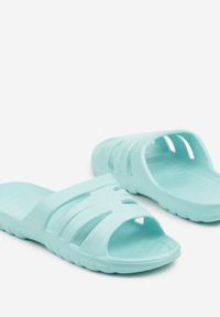 Born2be - Niebieskie Piankowe Klapki z Ozdobnymi Wycięciami Solritia. Okazja: na plażę, na spacer. Kolor: niebieski. Materiał: jeans. Sezon: lato #2