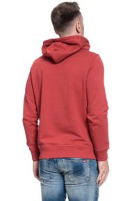 Mustang - BLUZA MUSTANG MĘSKA Printed Hoodie GARNET 1006368 7146. Typ kołnierza: kaptur. Wzór: nadruk