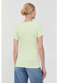 Guess t-shirt damski kolor zielony. Kolor: zielony. Materiał: bawełna. Długość rękawa: krótki rękaw. Długość: krótkie. Wzór: aplikacja #3
