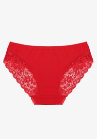 Born2be - Czerwone Majtki Figi Zdobione Koronką Venissella. Kolor: czerwony. Materiał: koronka. Wzór: koronka, aplikacja #2