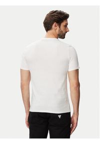 Guess T-Shirt M6YI71 K3745 Biały Slim Fit. Kolor: biały. Materiał: bawełna #2