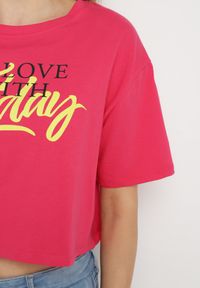 Born2be - Fuksjowy Bawełniany T-shirt Oversize o Krótkim Kroju z Nadrukiem Prismarina. Kolor: różowy. Materiał: bawełna. Długość: krótkie. Wzór: nadruk #4