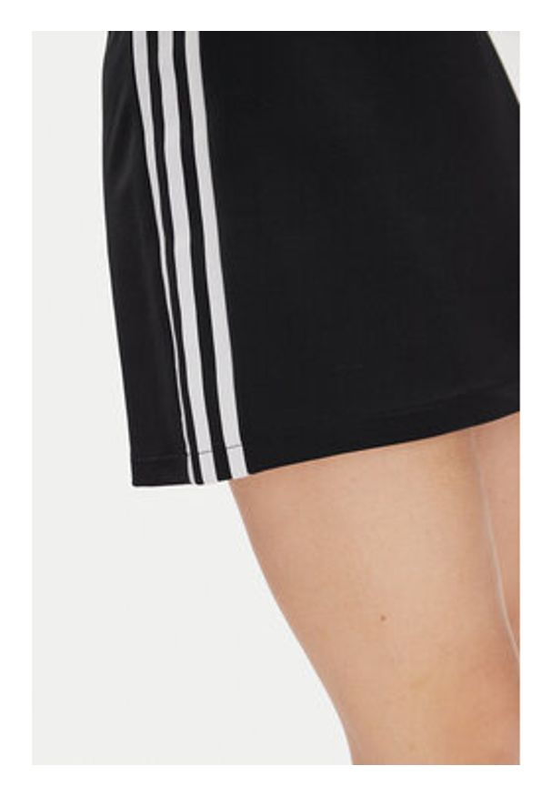 Adidas - adidas Spódnica trapezowa adicolor 3-Stripes JD0281 Czarny Regular Fit. Kolor: czarny. Materiał: syntetyk