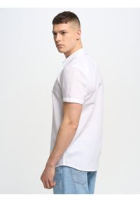 Big-Star - Lniana koszula męska biała Linanos 100. Kolor: biały. Materiał: len. Długość rękawa: krótki rękaw. Długość: krótkie. Sezon: lato #2