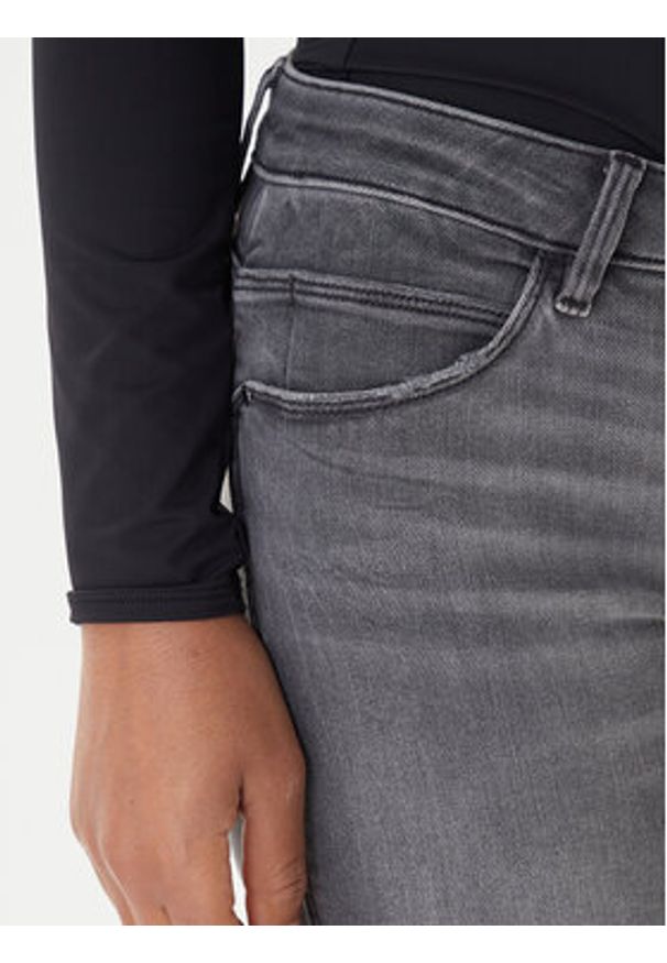 Guess Jeansy W2YAJ2 D4PZ2 Szary Skinny Fit. Kolor: szary