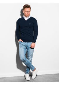 Ombre Clothing - Sweter męski E120 - granatowy - XXL. Typ kołnierza: dekolt w serek, kołnierzyk koszulowy. Kolor: niebieski. Materiał: materiał, bawełna, nylon. Styl: klasyczny #4