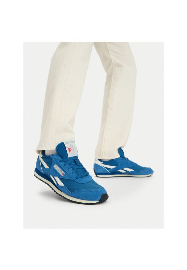 Sneakersy Reebok. Kolor: niebieski. Model: Reebok Classic
