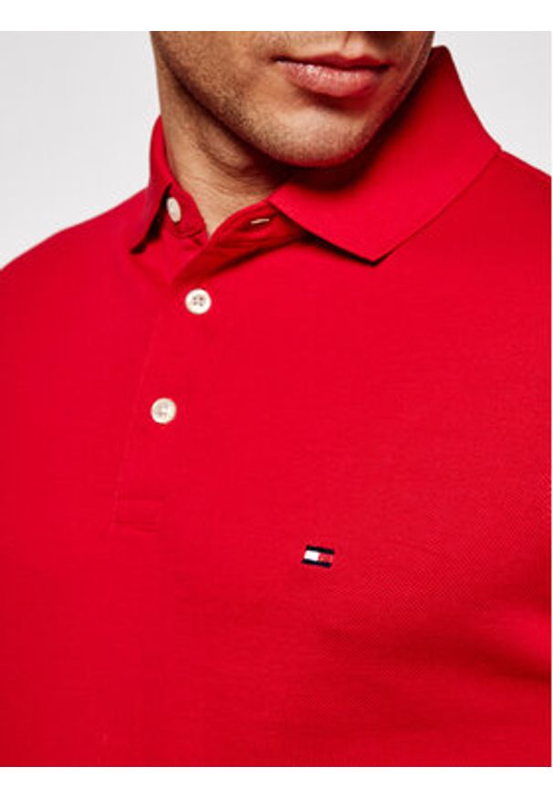 TOMMY HILFIGER - Tommy Hilfiger Polo 1985 MW0MW17771 Czerwony Slim Fit. Typ kołnierza: polo. Kolor: czerwony. Materiał: bawełna